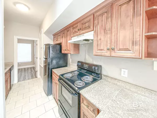 Foley, AL 36535,114 S Elm Street