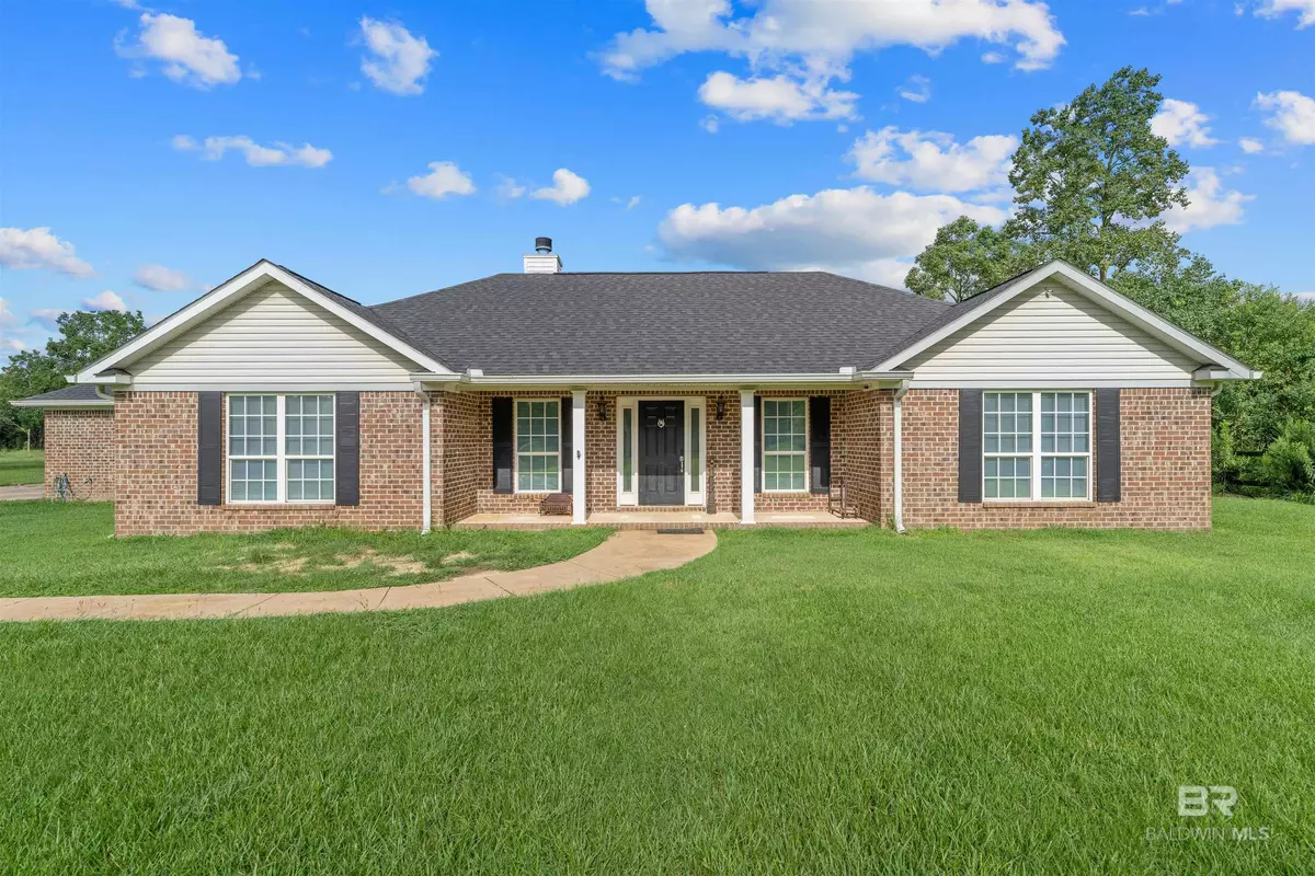 Stapleton, AL 36578,34711 Pond Road