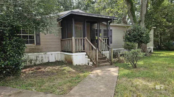 Loxley, AL 36551,24504 Pecan Court