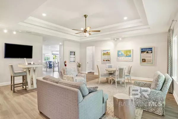 Gulf Shores, AL 36542,125 Preston Way