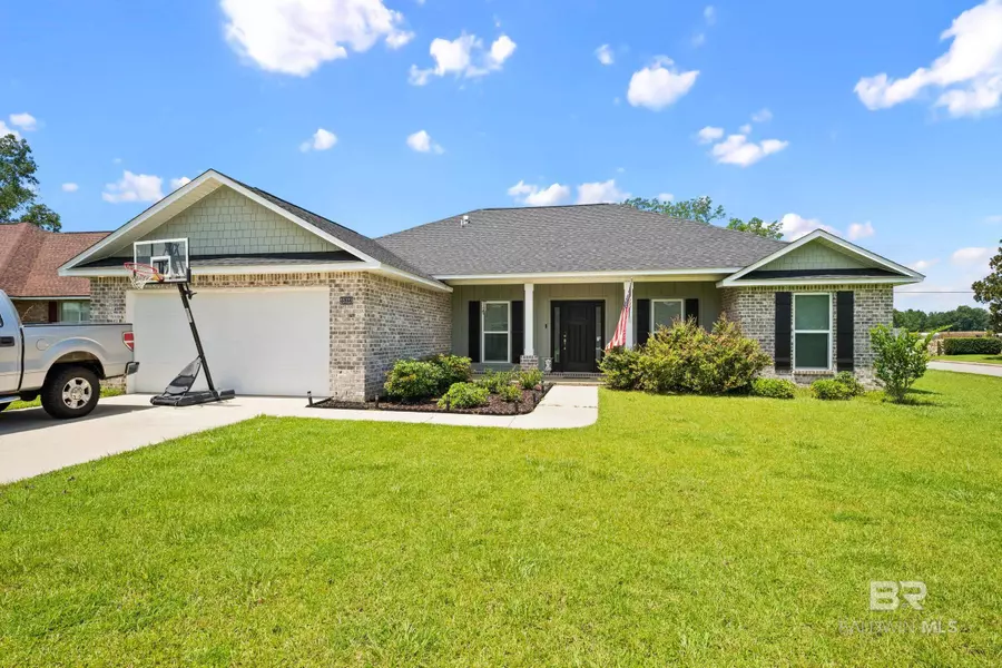 25323 Lakeland Drive, Loxley, AL 36551-7423