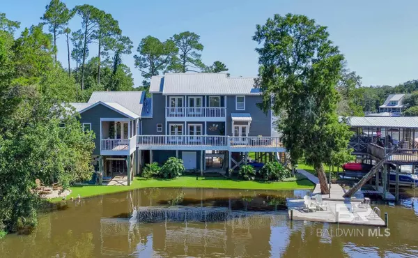16490 E Keeney Drive, Fairhope, AL 36532