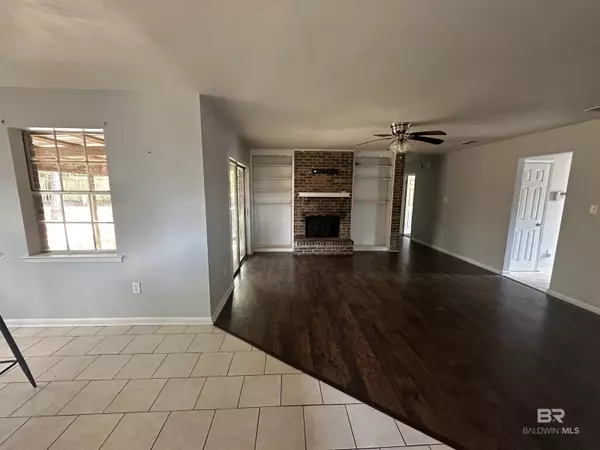 Mobile, AL 36608,6821 S Greenway Drive