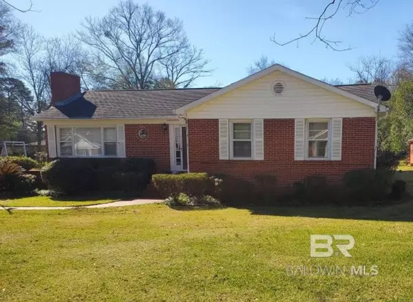 47 Chestnut Street, Monroeville, AL 36460