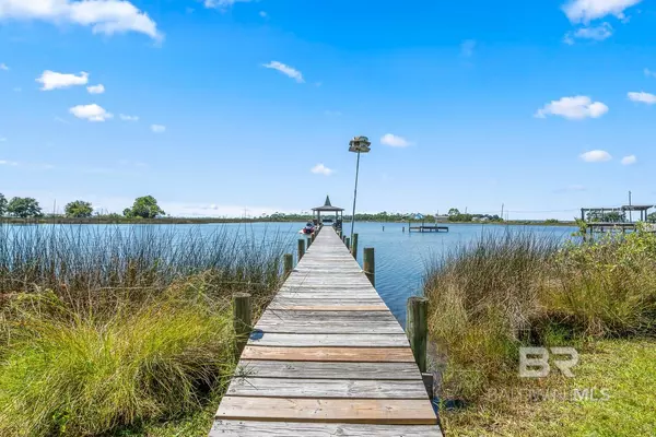 Pensacola, AL 32507,15017 Innerarity Point Road