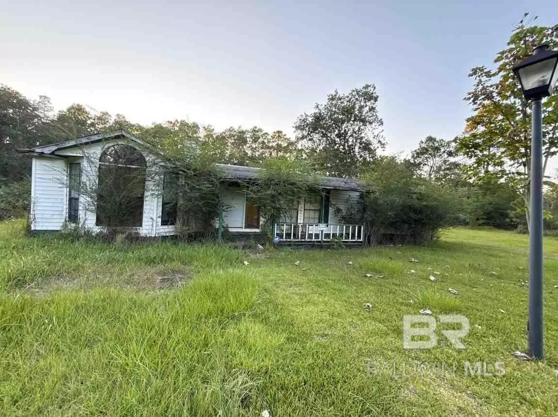 Robertsdale, AL 36567,25950 Pinecrest Circle