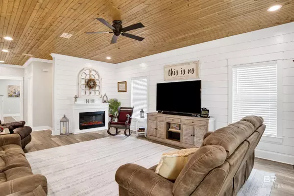Orange Beach, AL 36561,5305 Bayou St John Avenue