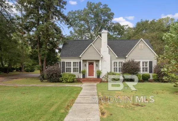 163 Lazenby Street, Monroeville, AL 36460-0000