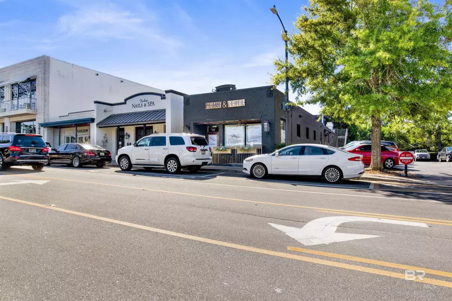 61 N Section Street, Fairhope, AL 36532