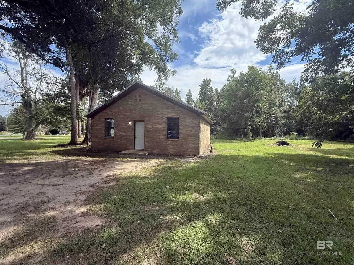 Bay Minette, AL 36507,17440 Old Brady Road