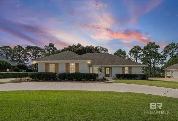 9285 Lakeview Drive, Foley, AL 36535