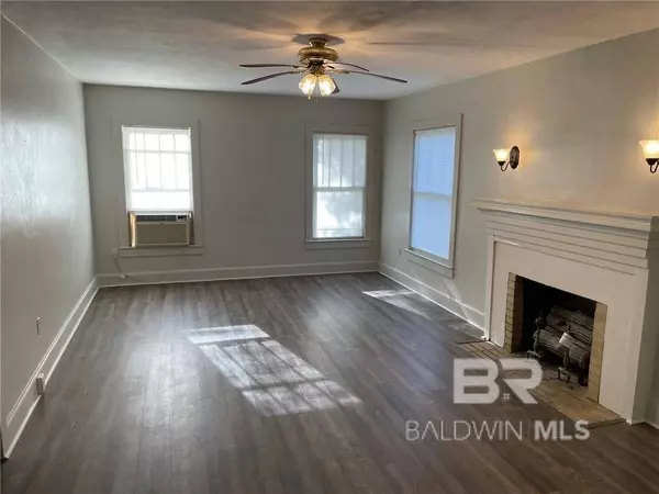 Bay Minette, AL 36507,400 Hall Avenue