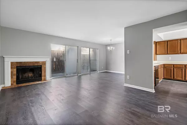 Mobile, AL 36608,6701 Dickens Ferry Road #100