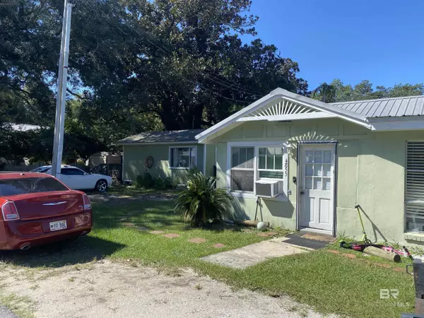 4855 Bay Circle, Orange Beach, AL 36561-3924