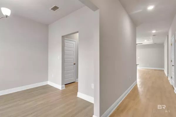 Gulf Shores, AL 36542,3850 Borman Loop