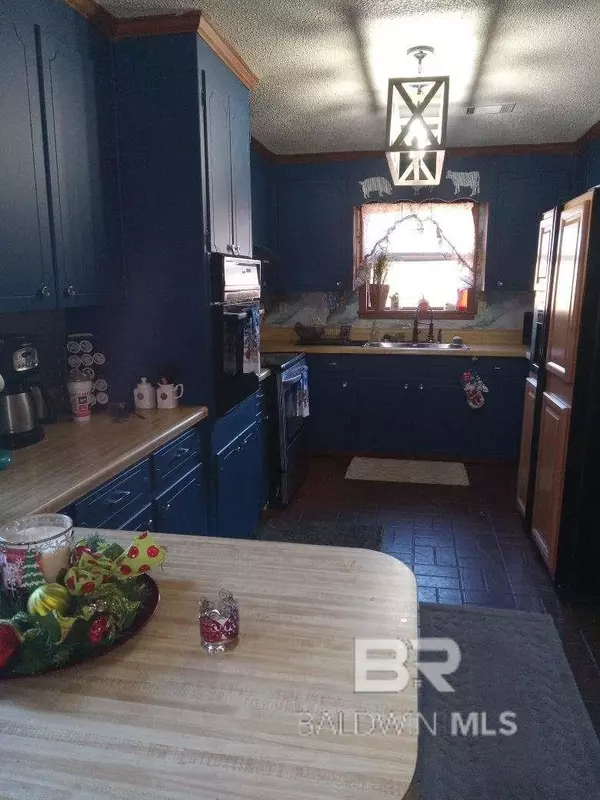 Andalusia, AL 36420,7470 Highway 29