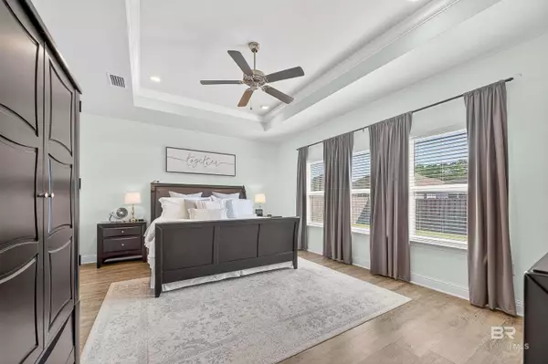 Gulf Shores, AL 36542,401 Apollo Avenue