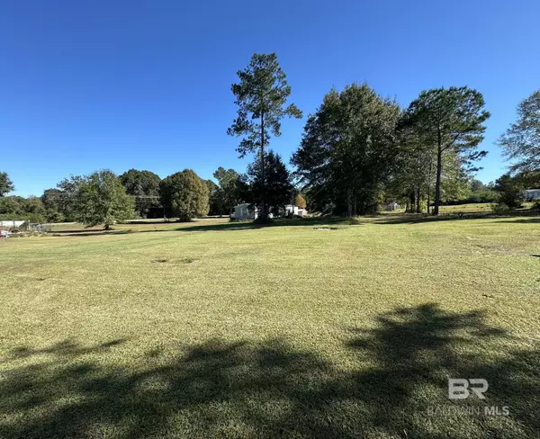 26910 FOREST VIEW Road, Robertsdale, AL 36567