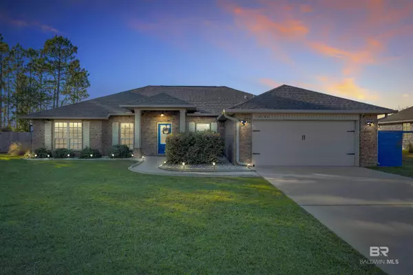 10180 Lyttleton Loop, Lillian, AL 36549