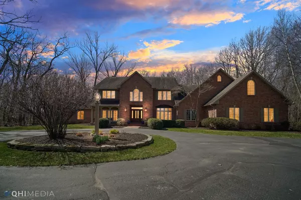 Valparaiso, IN 46383,566 E Long Lake Drive
