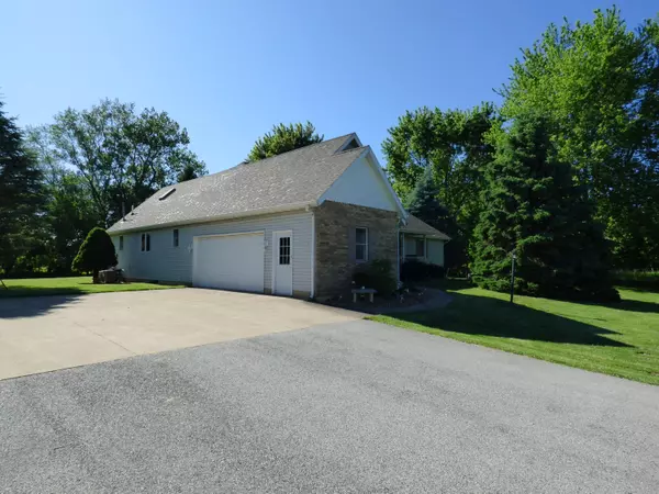 Chesterton, IN 46304,994 N 250 E