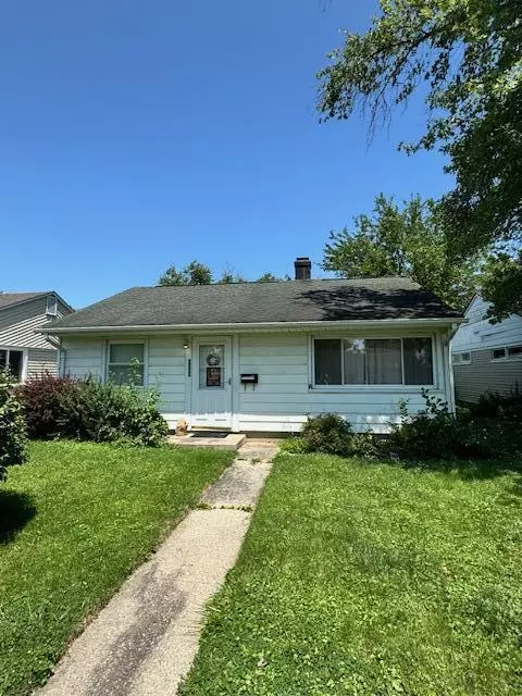 1228 W Cleveland Avenue, Hobart, IN 46342