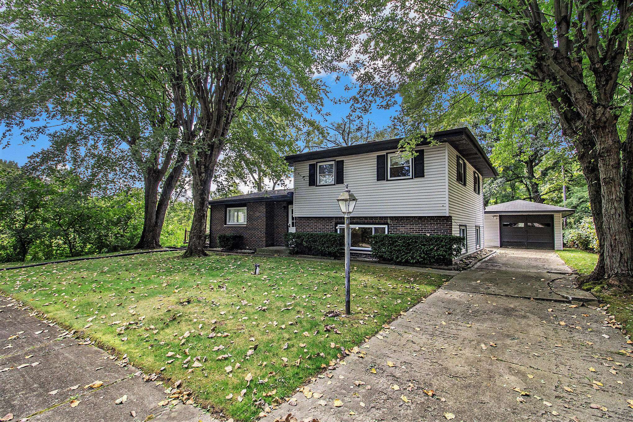 Portage, IN 46368,7121 Brentwood Avenue