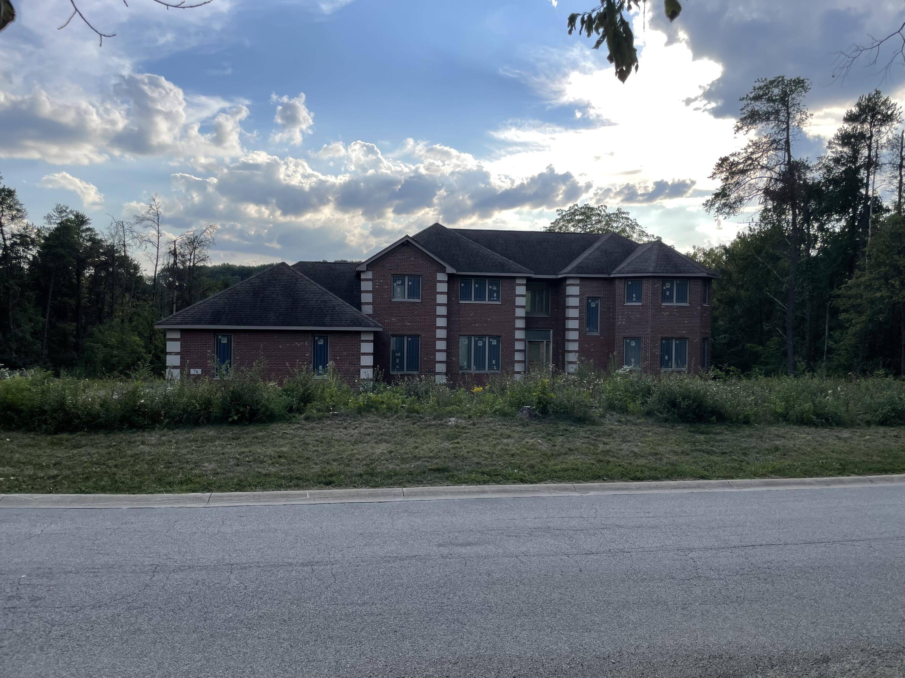 Valparaiso, IN 46385,76 Liberty Lakes Drive