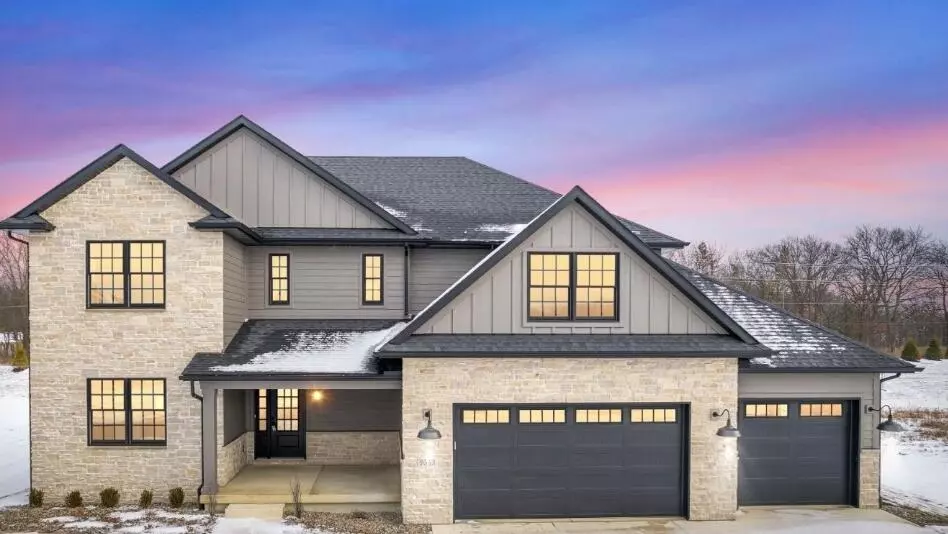 9480 Tall Grass Trail, St. John, IN 46373