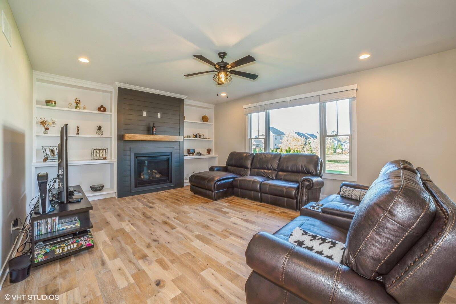 Crown Point, IN 46307,2107 Louis Drive