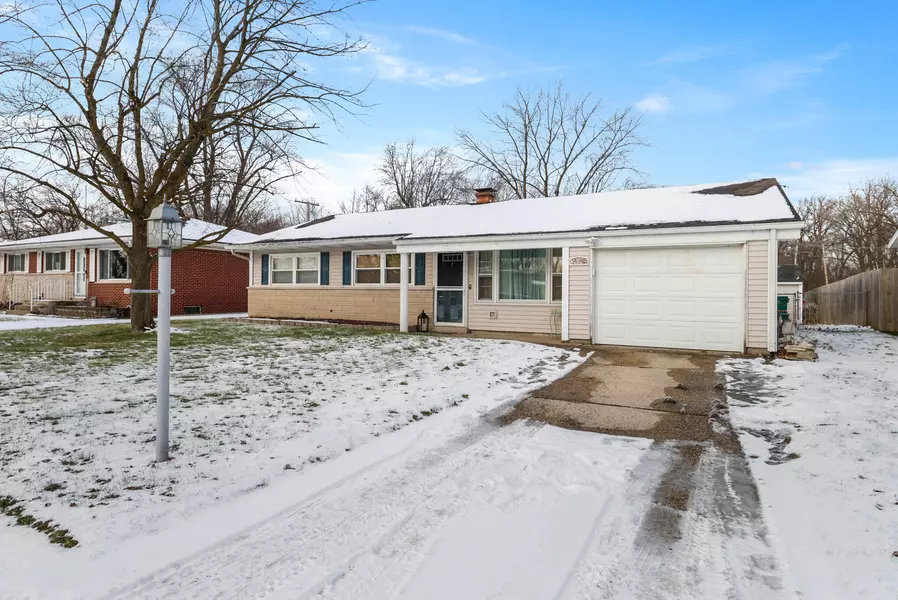 424 W 66th Place, Merrillville, IN 46410