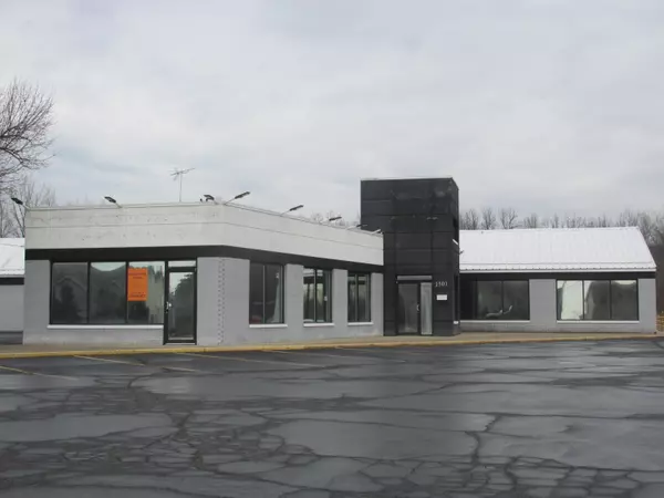 1301 Pine Lake Avenue, La Porte, IN 46350