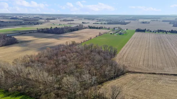 New Carlisle, IN 46552,56803 Tulip Road