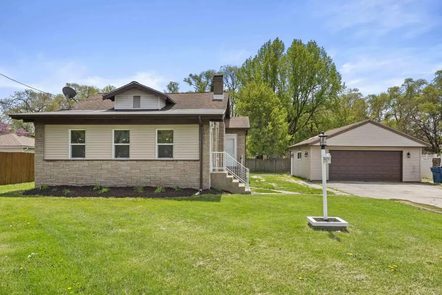 2440 Martha Street, Highland, IN 46322