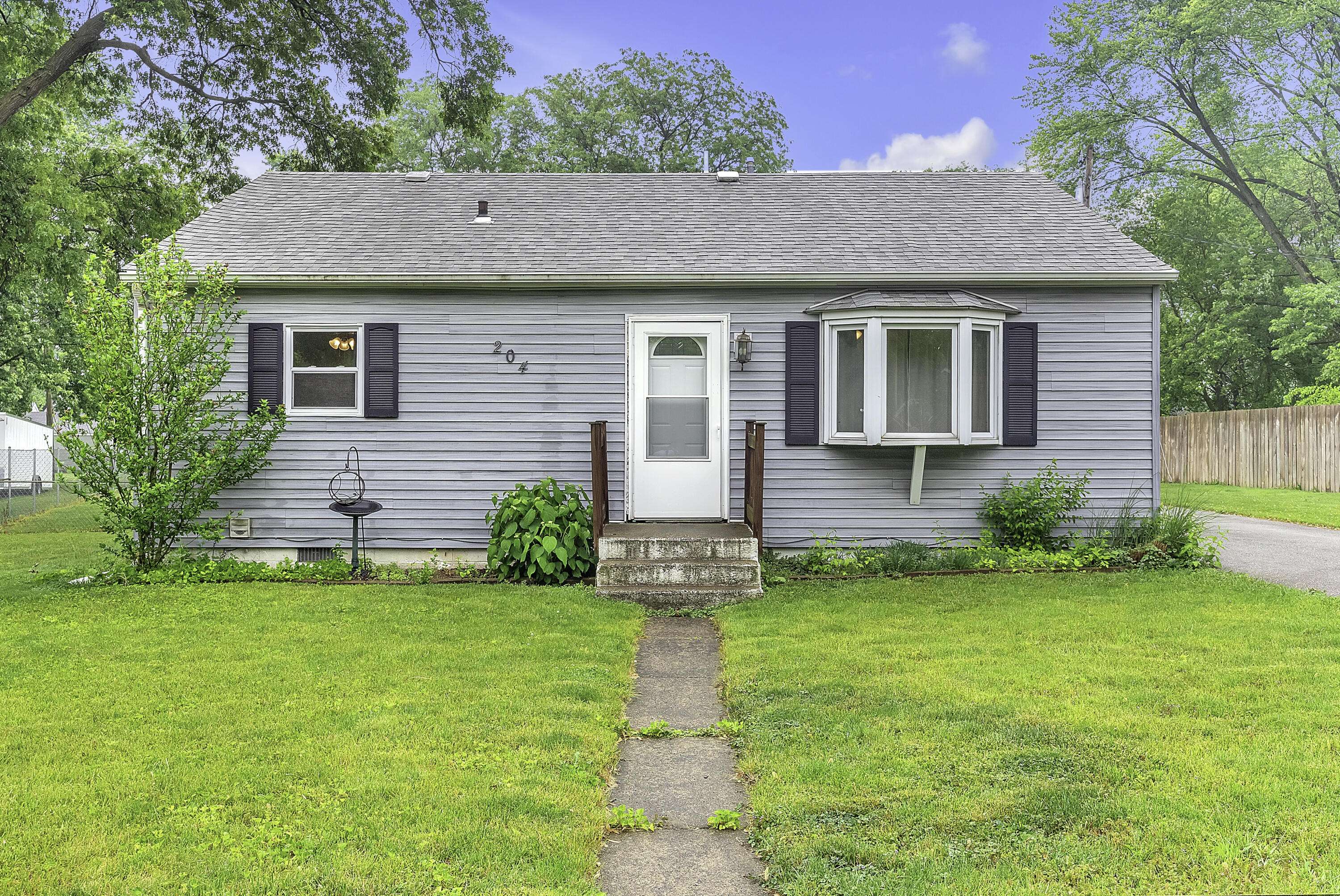Crown Point, IN 46307,204 Oak Street