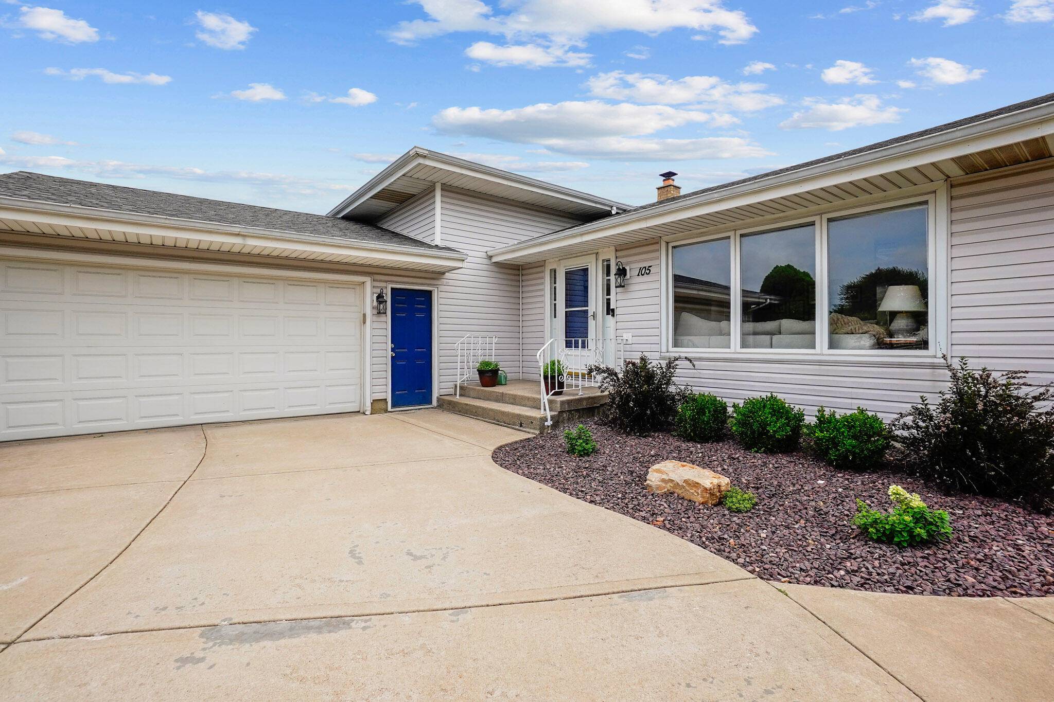 Schererville, IN 46375,105 Willow Lane