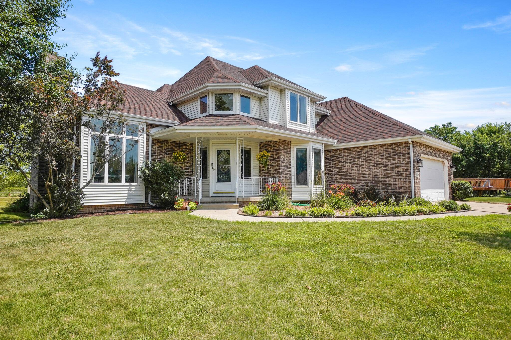 4906 Cardinal Court, Schererville, IN 46375
