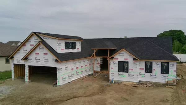 7342 Brookhaven Drive, Crown Point, IN 46307