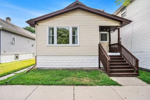 Hammond, IN 46327,4238 S Grover Avenue