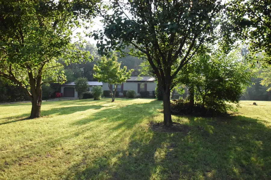 3260 S 550 E, Knox, IN 46534