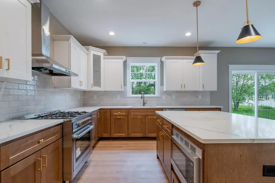 2132 Pradera Trail, Chesterton, IN 46304