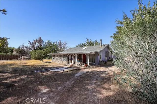 2607 W Avenue M4, Palmdale, CA 93551