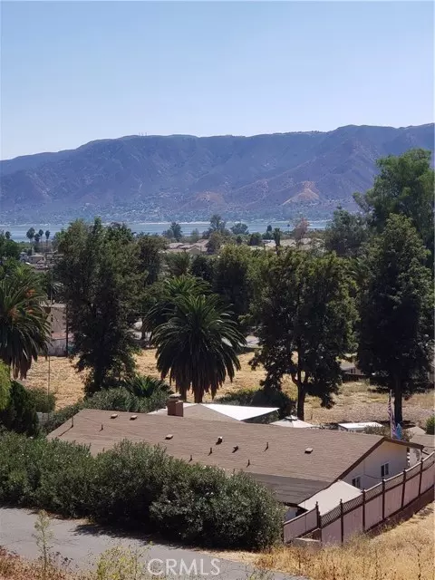 Lake Elsinore, CA 92530,29 Stevens St