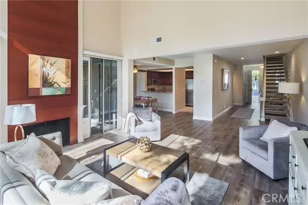 Encino, CA 91316,17711 Margate ST 6