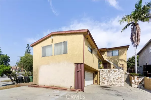 Inglewood, CA 90305,3223 W 84th ST