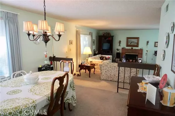 Chatsworth, CA 91311,10055 Larwin AVE 6