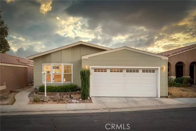 2440 Panorama LN, Rosamond, CA 93560