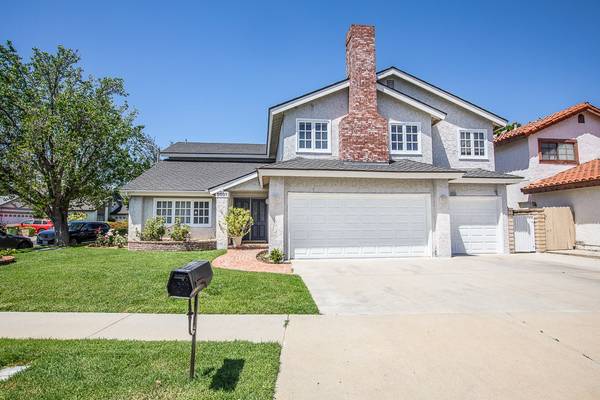 8601 Blauvelt PL, Northridge, CA 91325