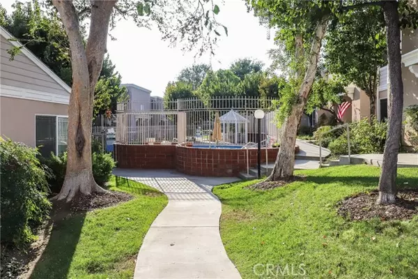 Northridge, CA 91325,17734 Devonshire ST 1