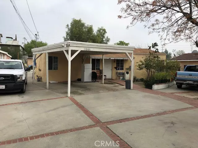 11066 De Haven AVE, Pacoima, CA 91331